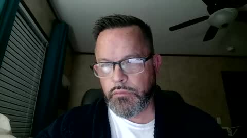 Snapshot of tdhawk87 chatting on February 23, 2026, 12:02 pm tdhawk87 online show from February 23, 2026, 12:02 pm