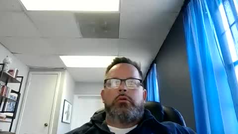 Snapshot of tdhawk87 chatting on February 26, 2026, 7:24 pm tdhawk87 online show from February 26, 2026, 7:24 pm