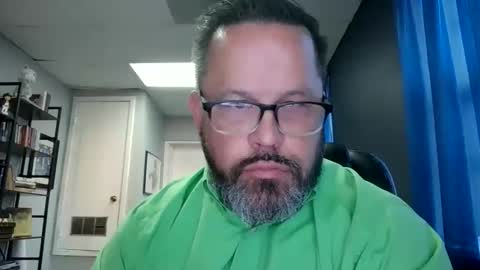 tdhawk87 online show from April 6, 2026, 12:28 pm