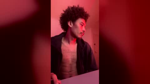 Snapshot of tdr1998 chatting on February 24, 2026, 11:30 am tdr1998 online show from February 24, 2026, 11:30 am