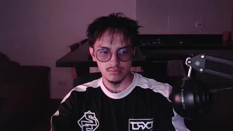 Teo independent model online show from January 10, 2026, 2:57 am