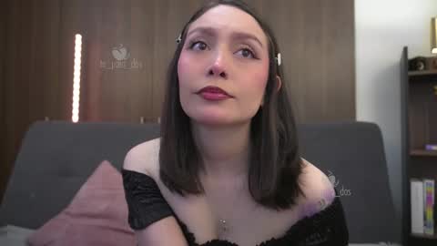 Leo and Luna online show from February 26, 2026, 3:33 pm