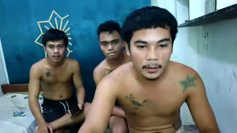 teahyun_yeongsu online show from October 29, 2025, 5:36 pm