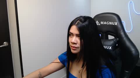 DYNAMITE DUO69 online show from December 3, 2024, 2:49 pm