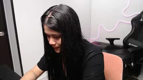 DYNAMITE DUO69 online show from December 5, 2024, 2:22 pm