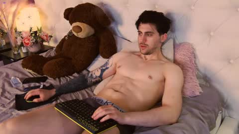 Martin online show from March 20, 2026, 10:03 pm
