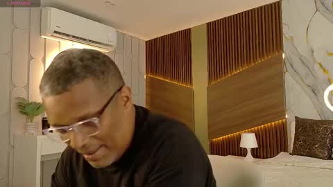 Snapshot of technicaltest chatting on October 30, 2025, 3:35 pm technicaltest online show from October 30, 2025, 3:35 pm