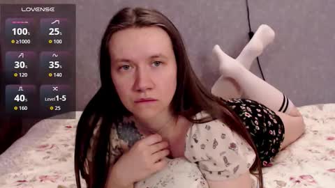 Snapshot of technobae chatting on October 25, 2025, 11:29 am Nickie online show from October 25, 2025, 11:29 am