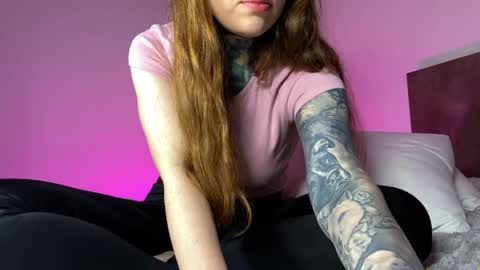 Mary     X TechnoElfff  INST    fansly kissmary online show from April 4, 2026, 3:53 pm