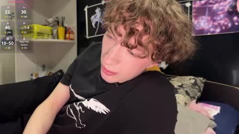 Alice     online show from March 8, 2026, 10:02 pm