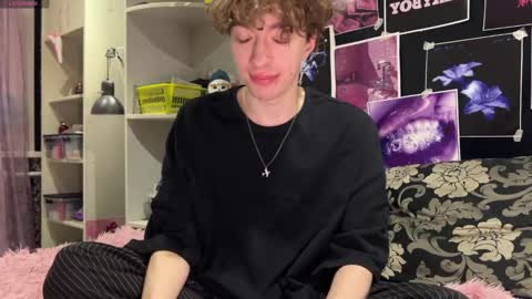 Alice     online show from March 27, 2026, 12:27 am