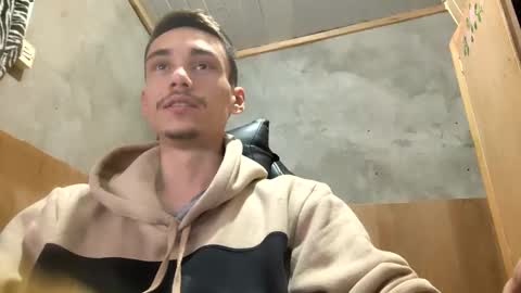 tecnicogatu online show from October 1, 2025, 4:18 am