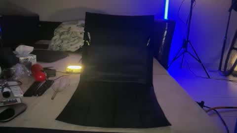 teddy_bananaaa online show from March 12, 2026, 2:50 am