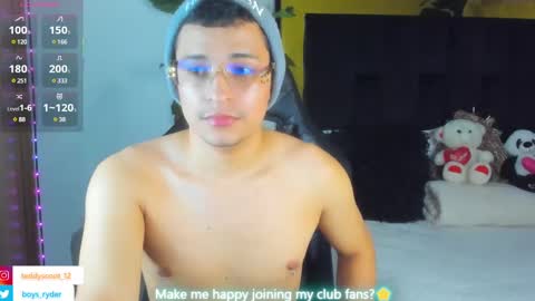 Snapshot of teddy_cowboy chatting on February 22, 2025, 8:07 am Follow me on Twitter boys ryder and instagram teddyscoot 12 online show from February 22, 2025, 8:07 am