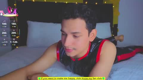 Snapshot of teddy_cowboy chatting on October 8, 2025, 9:07 am Follow me on Twitter boys ryder and instagram teddyscoot 12 online show from October 8, 2025, 9:07 am