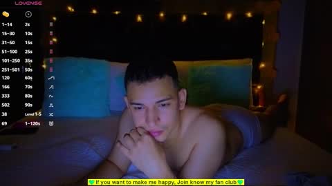 Snapshot of teddy_cowboy chatting on October 19, 2025, 8:04 am Follow me on Twitter boys ryder and instagram teddyscoot 12 online show from October 19, 2025, 8:04 am
