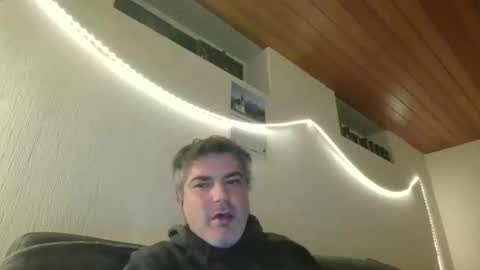 Peter online show from March 5, 2025, 1:21 am