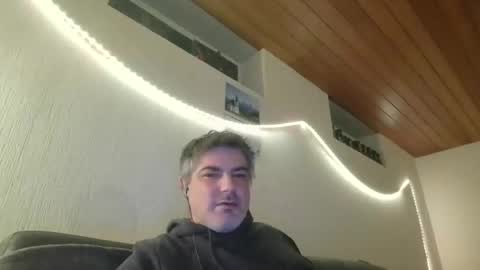 Peter online show from March 5, 2025, 4:24 am