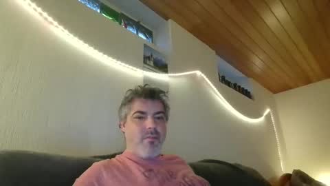 Peter online show from March 8, 2025, 5:22 pm