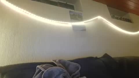 Peter online show from September 24, 2025, 5:49 pm