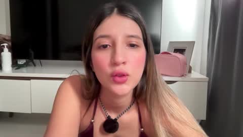 Amy No penetration Virgiin giirl online show from March 27, 2026, 3:34 pm