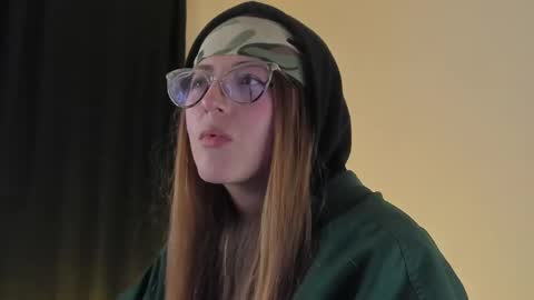 tekila__ online show from March 9, 2025, 12:10 am