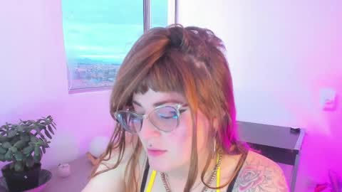 tekila__ online show from April 11, 2026, 11:09 pm