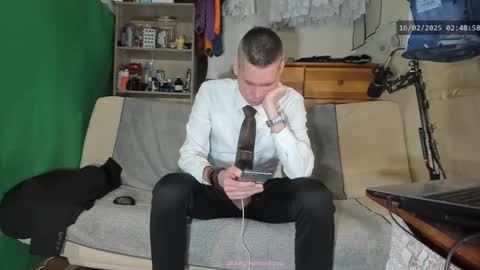 Virg Lszl online show from February 16, 2025, 1:47 am