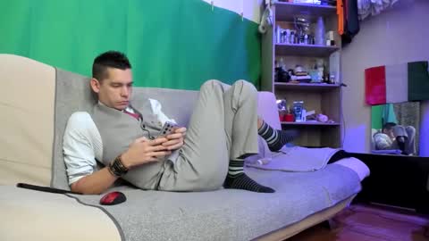 Virg Lszl online show from November 30, 2025, 12:20 pm