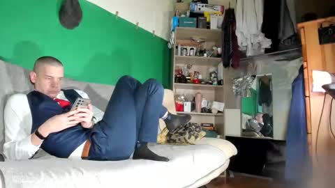 Snapshot of telepaticman chatting on February 3, 2026, 9:20 pm Virg Lszl online show from February 3, 2026, 9:20 pm