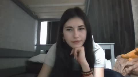 Alice online show from December 5, 2025, 8:12 am