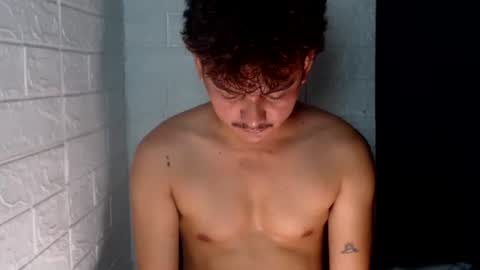 Snapshot of tempting_jon chatting on April 5, 2026, 2:53 am tempting_jon online show from April 5, 2026, 2:53 am