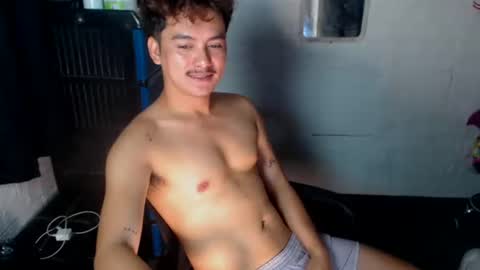 Snapshot of tempting_jon chatting on April 9, 2026, 2:33 am tempting_jon online show from April 9, 2026, 2:33 am