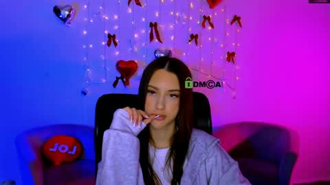 Snapshot of tender_amelia chatting on June 3, 2026, 9:56 am Ami online show from June 3, 2026, 9:56 am