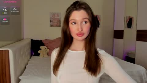 Sexy girl Li online show from December 4, 2024, 2:26 pm