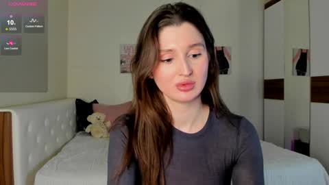 Sexy girl Li online show from December 15, 2024, 2:48 pm