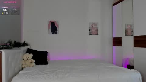 Sexy girl Li online show from January 12, 2025, 5:22 pm