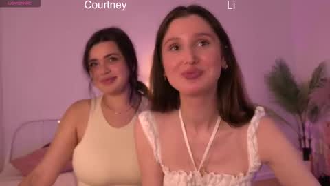 Sexy girl Li online show from October 13, 2025, 12:38 pm