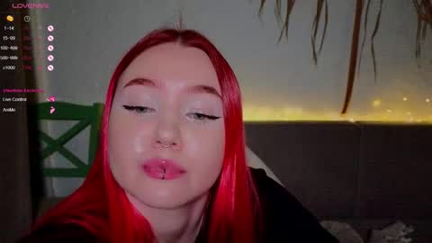 inst r0seamber0 online show from December 1, 2025, 6:02 pm