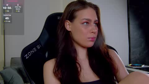 Ulya online show from November 29, 2025, 6:55 pm