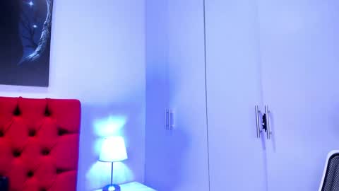 Snapshot of teresa_moon chatting on January 19, 2025, 1:53 am TERESA Give me a good rating if you enjoy my show online show from January 19, 2025, 1:53 am