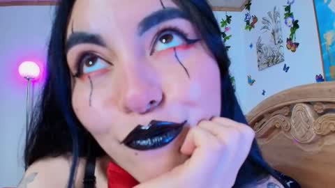 Snapshot of teresa_moon chatting on October 31, 2025, 5:58 pm TERESA Give me a good rating if you enjoy my show online show from October 31, 2025, 5:58 pm