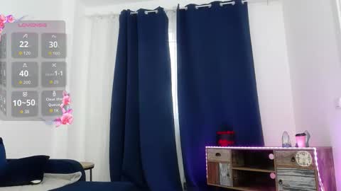 Terresa online show from November 24, 2025, 6:57 am