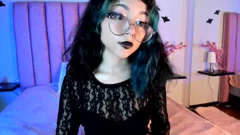 terumikitty online show from November 17, 2025, 8:25 pm