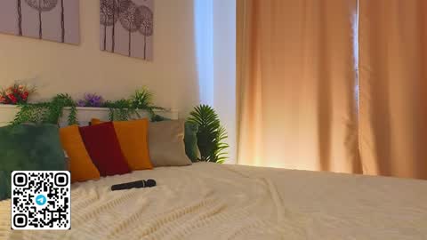 Snapshot of tesalune chatting on January 25, 2025, 6:12 am Tessa online show from January 25, 2025, 6:12 am