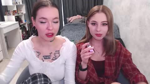 Snapshot of tessawillson chatting on September 19, 2025, 9:54 am Tessa online show from September 19, 2025, 9:54 am