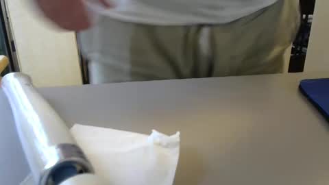 Test the Chat online show from January 12, 2025, 9:40 pm