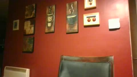 tetuo2 online show from December 15, 2025, 4:39 am