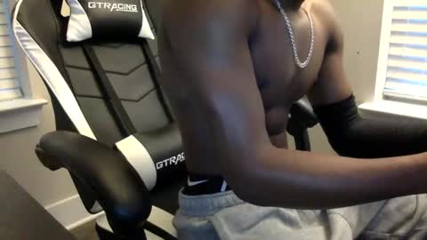 tevvdaren online show from October 28, 2025, 11:58 am