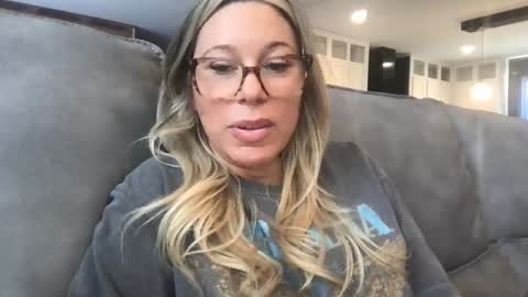 Daphne Summers online show from September 9, 2025, 5:45 pm
